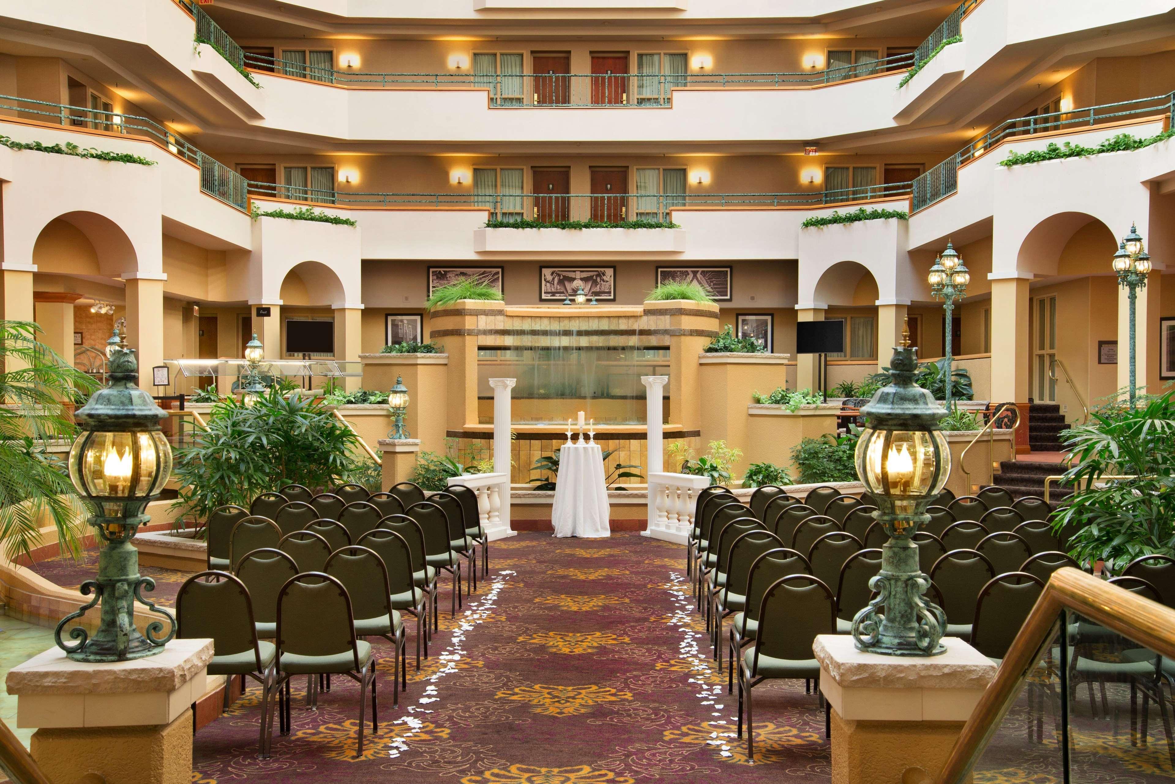 Embassy Suites By Hilton Greensboro Airport Luaran gambar