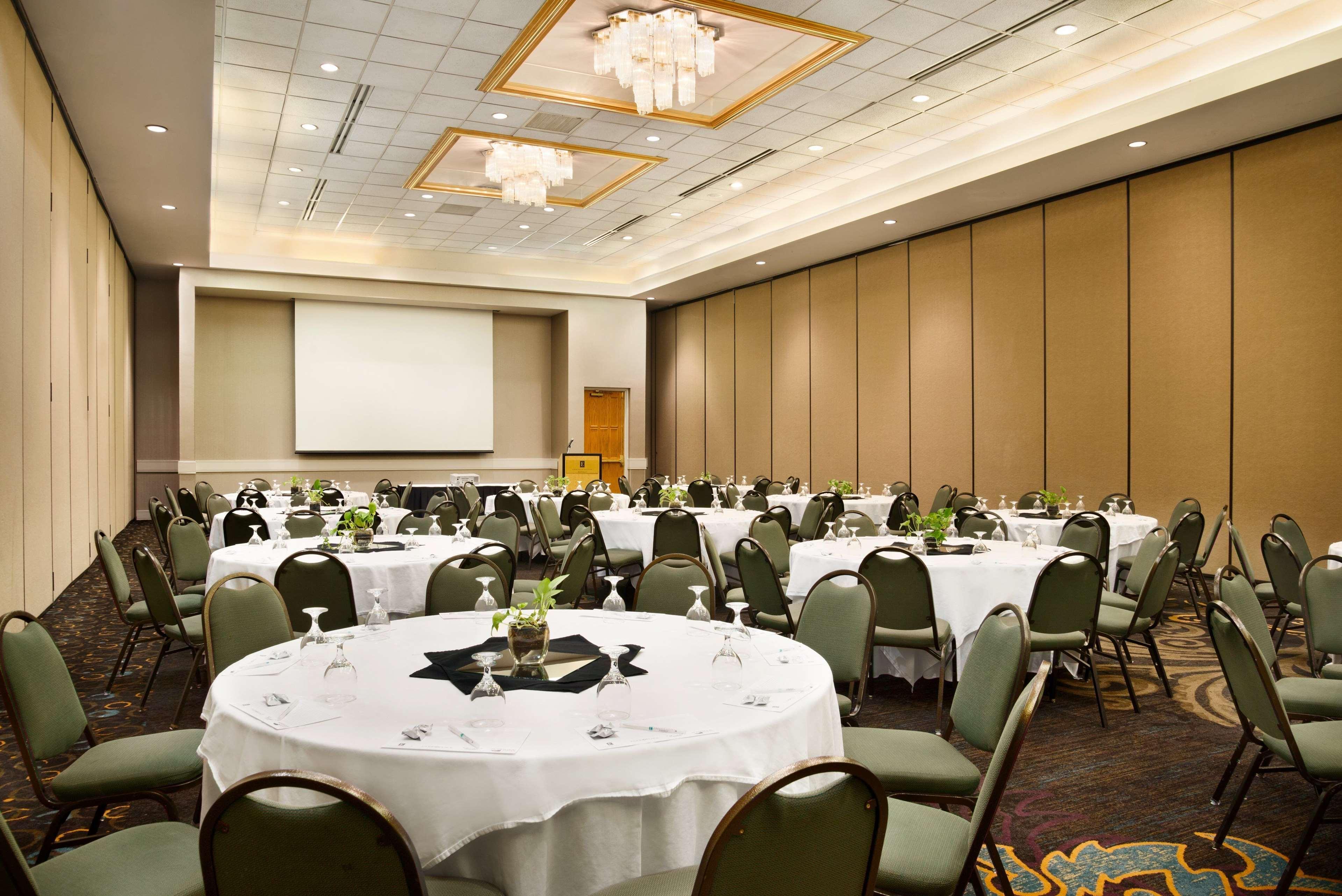 Embassy Suites By Hilton Greensboro Airport Luaran gambar