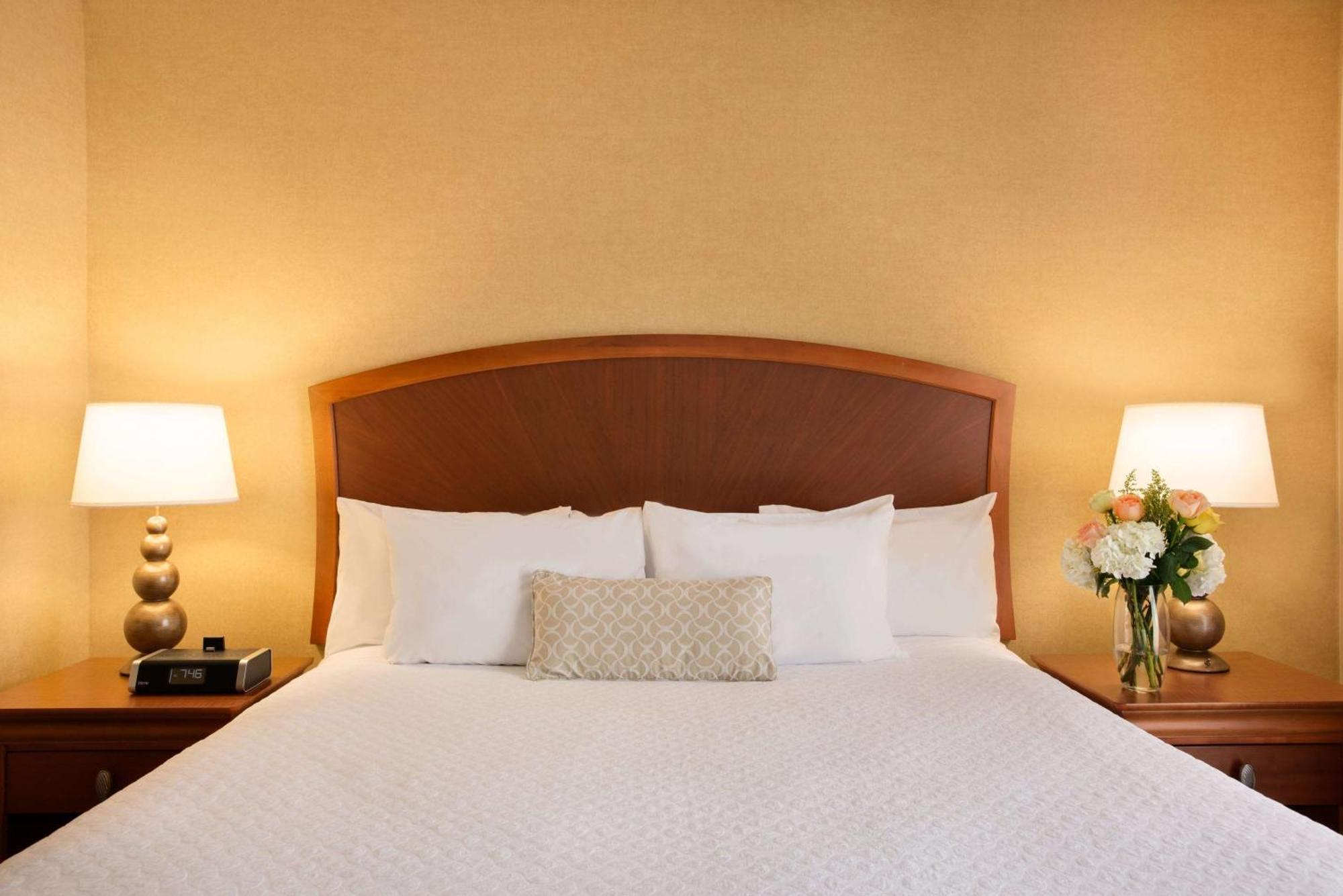 Embassy Suites By Hilton Greensboro Airport Luaran gambar