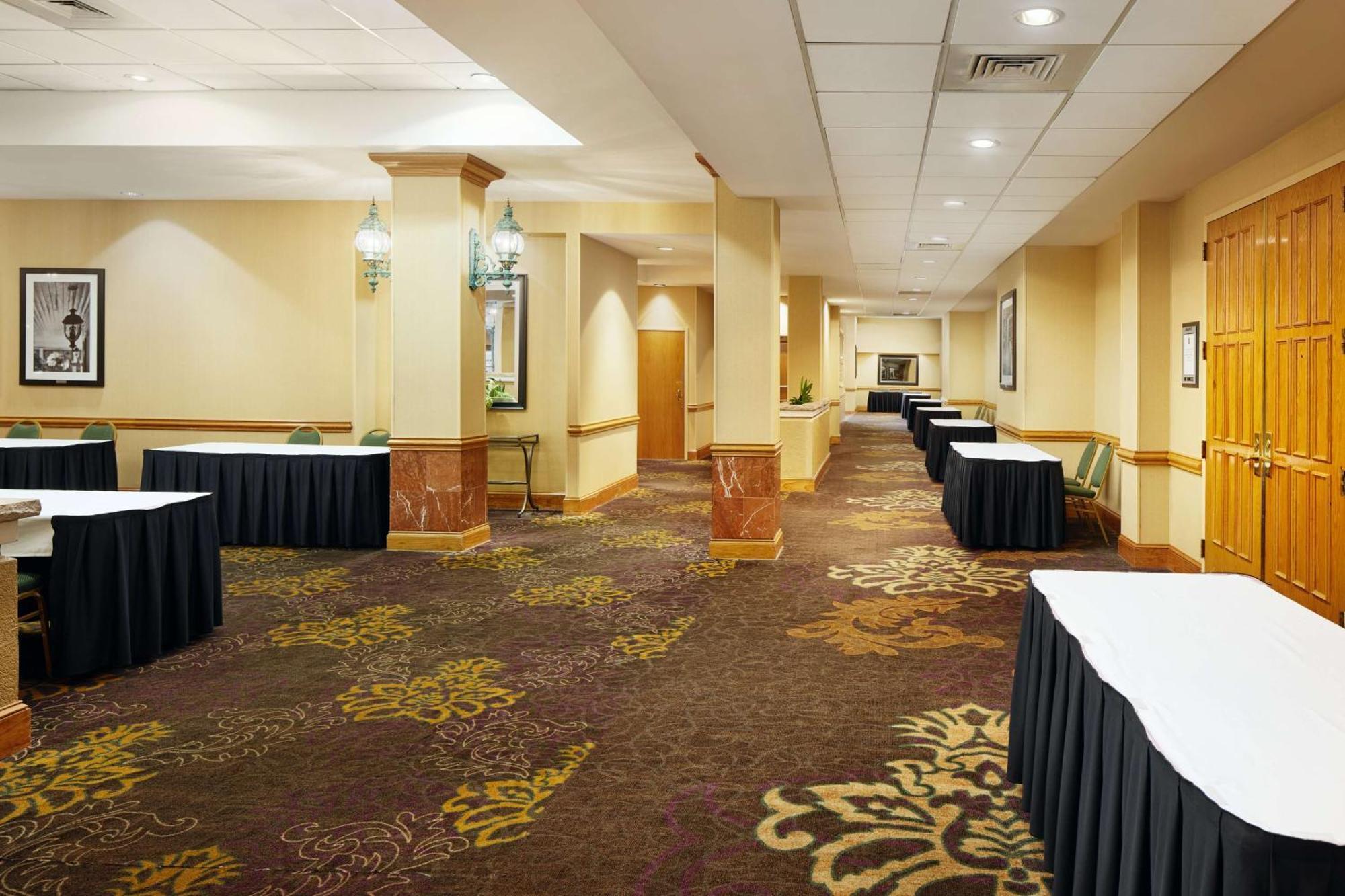 Embassy Suites By Hilton Greensboro Airport Luaran gambar